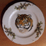 Блюдо "Тигр". 35 см. Роспись по фарфору.